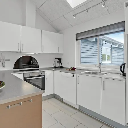 5 Bedroom Beautiful In Sydals * Høruphav