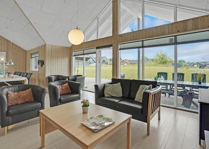 5 Bedroom Beautiful In Sydals Høruphav
